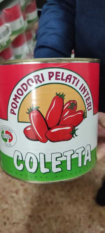 Pomodori pelati